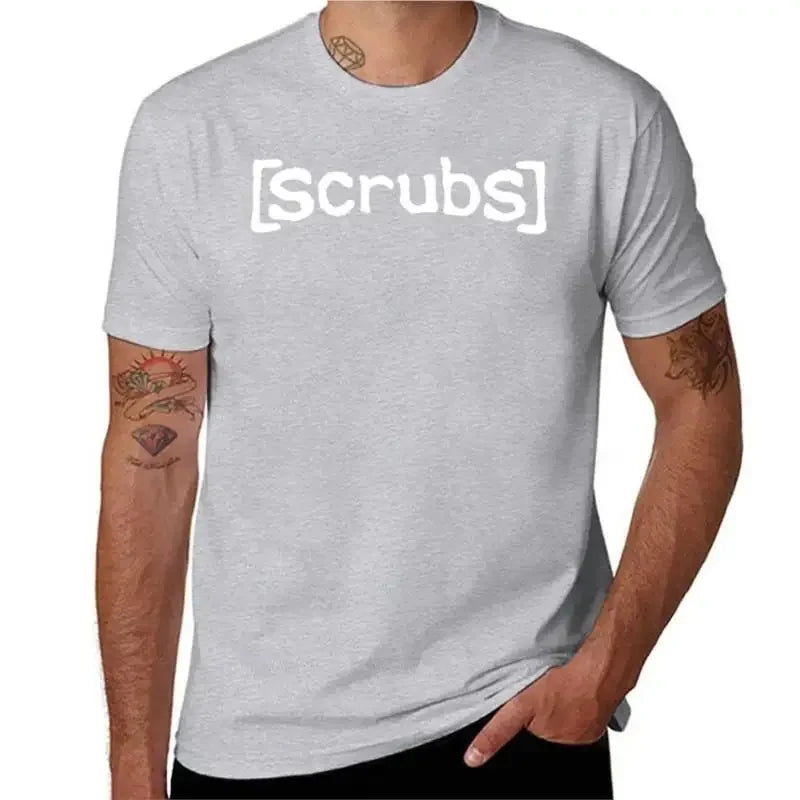 חולצת [Scrubs] – כשקומדיה פוגשת את הלב
