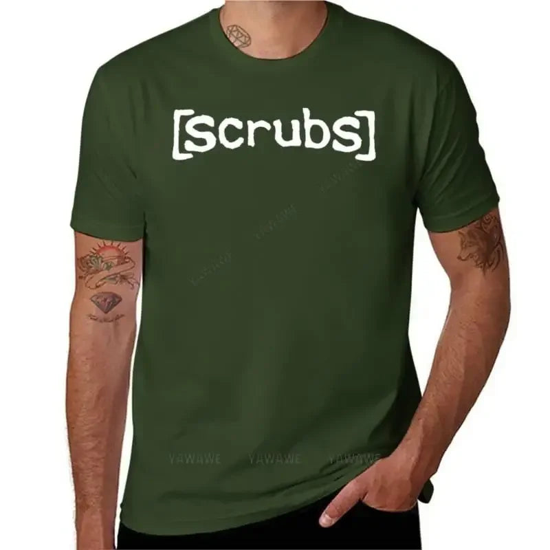 חולצת [Scrubs] – כשקומדיה פוגשת את הלב